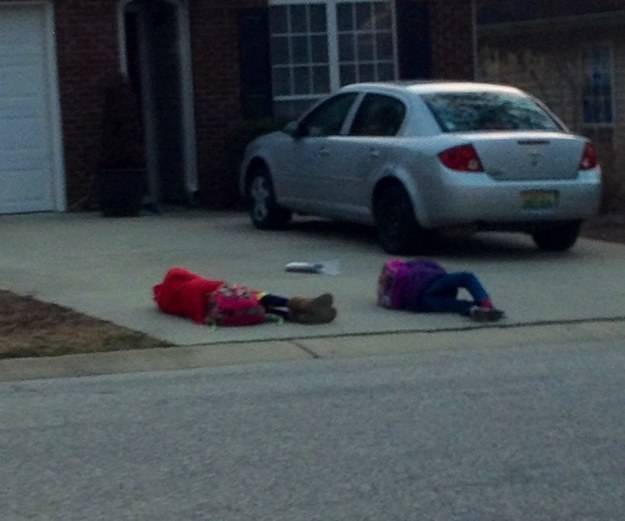 These kids who don't need beds to nap
