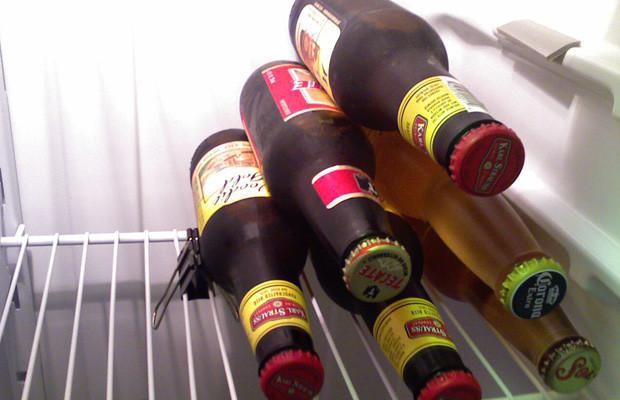 Paper clips are an easy way to keep beers neatly stored